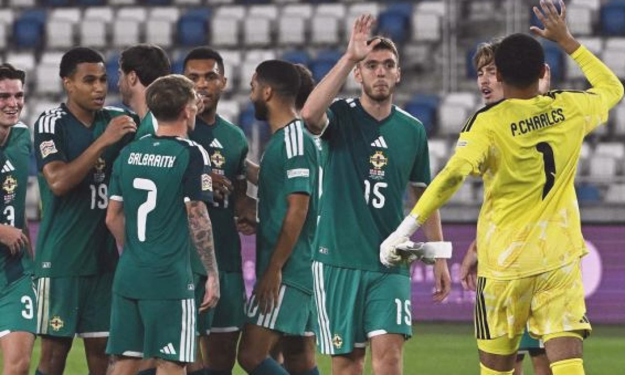 İrlandalı futbolcular, İsrail maçına siyah kol bandıyla çıkmayı planlıyor — İşte detaylar
