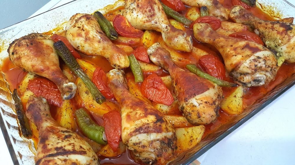 Fırında Tavuk (Sebzeli)